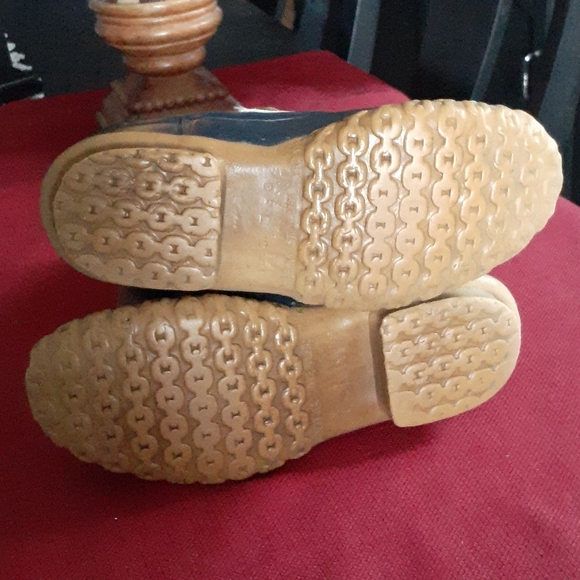 L.L. Bean shoes - Picture 5 of 6